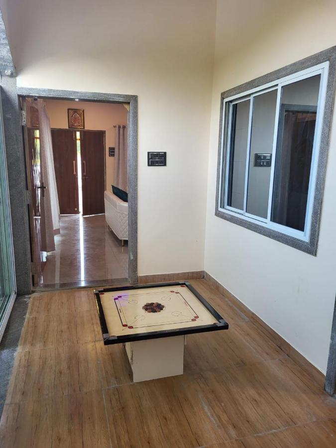 Вілла Nazrana 2Bhk Лонавла Екстер'єр фото